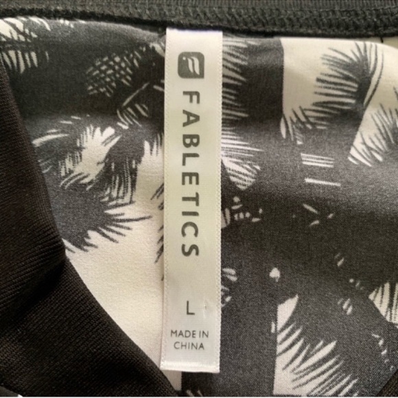 Fabletics Jacket - Picture 5 of 9